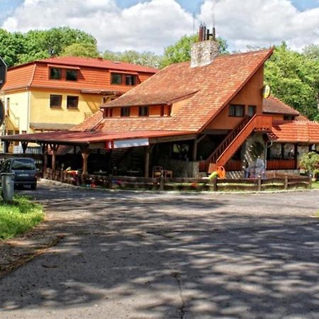 Zajazd Ostep Gorzyń Εξωτερικό φωτογραφία